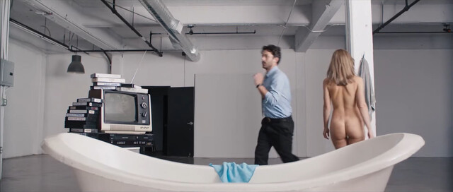 Jakki Jandrell nude – Transfer (2020)