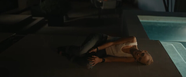 Juno Temple sexy – The Call (2020)