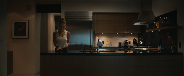 Juno Temple sexy – The Call (2020)