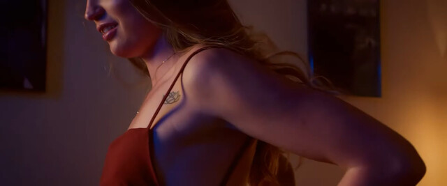 Simone Lewis sexy – The Baby Next Door (2021)