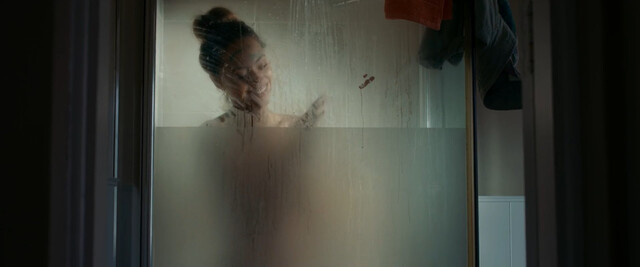 Amber Stevens West sexy – Love Jacked (2018)