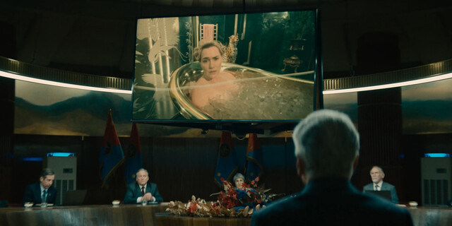 Kate Winslet sexy – The Regime s01e04-05 (2024)
