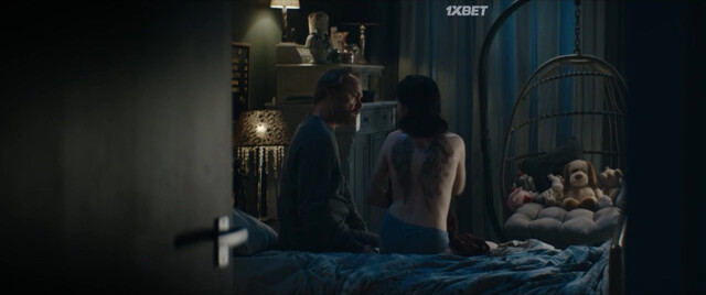 Andrea Vass nude, etc – Sphinx s01e01-02 (2024)