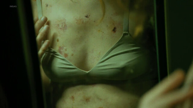 Sandrine Blancke nude – Imbaisable (2018)