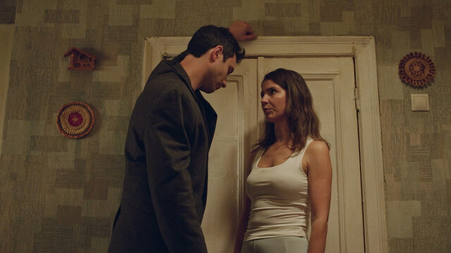 Iris Lebedeva sexy – Mechta na troikh s01e03 (2024)