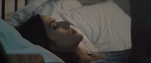 Devora Wilde sexy – If Girlfriend Deluxe (2018)