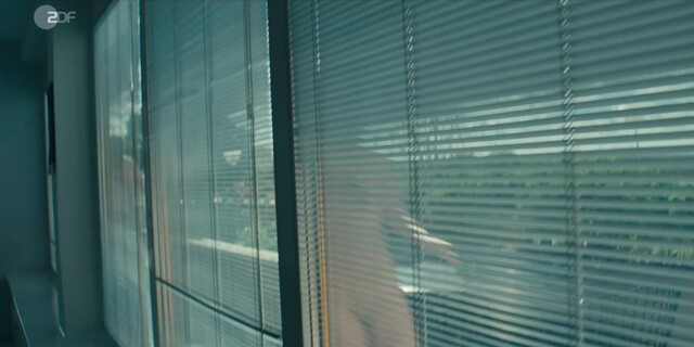 Ponny Distakul sexy – Der Fall Marianne Voss (2023)