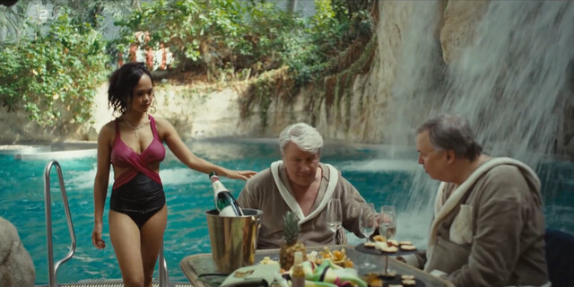 Ponny Distakul sexy – Der Fall Marianne Voss (2023)