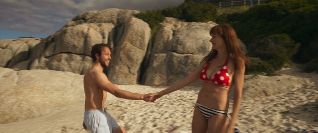 Erica Wessels sexy – Good Life (2021)