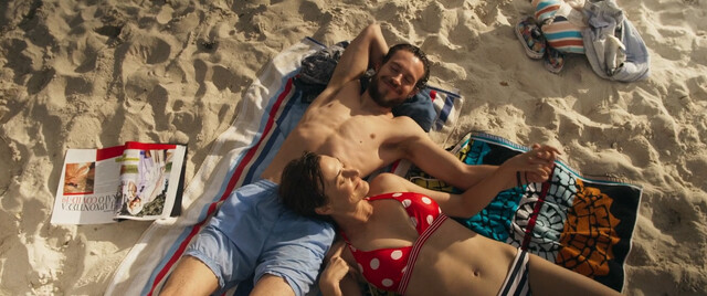 Erica Wessels sexy – Good Life (2021)