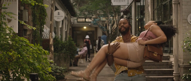 Amanda du-Pont sexy – Little Big Mouth (2021)