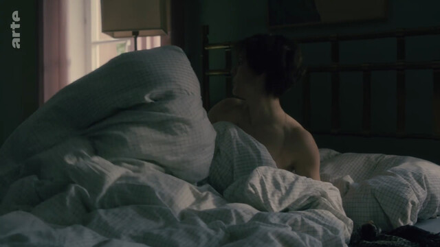 Christina Hecke sexy – In Wahrheit Zwischen Recht und Gerechtigkeit (2024)