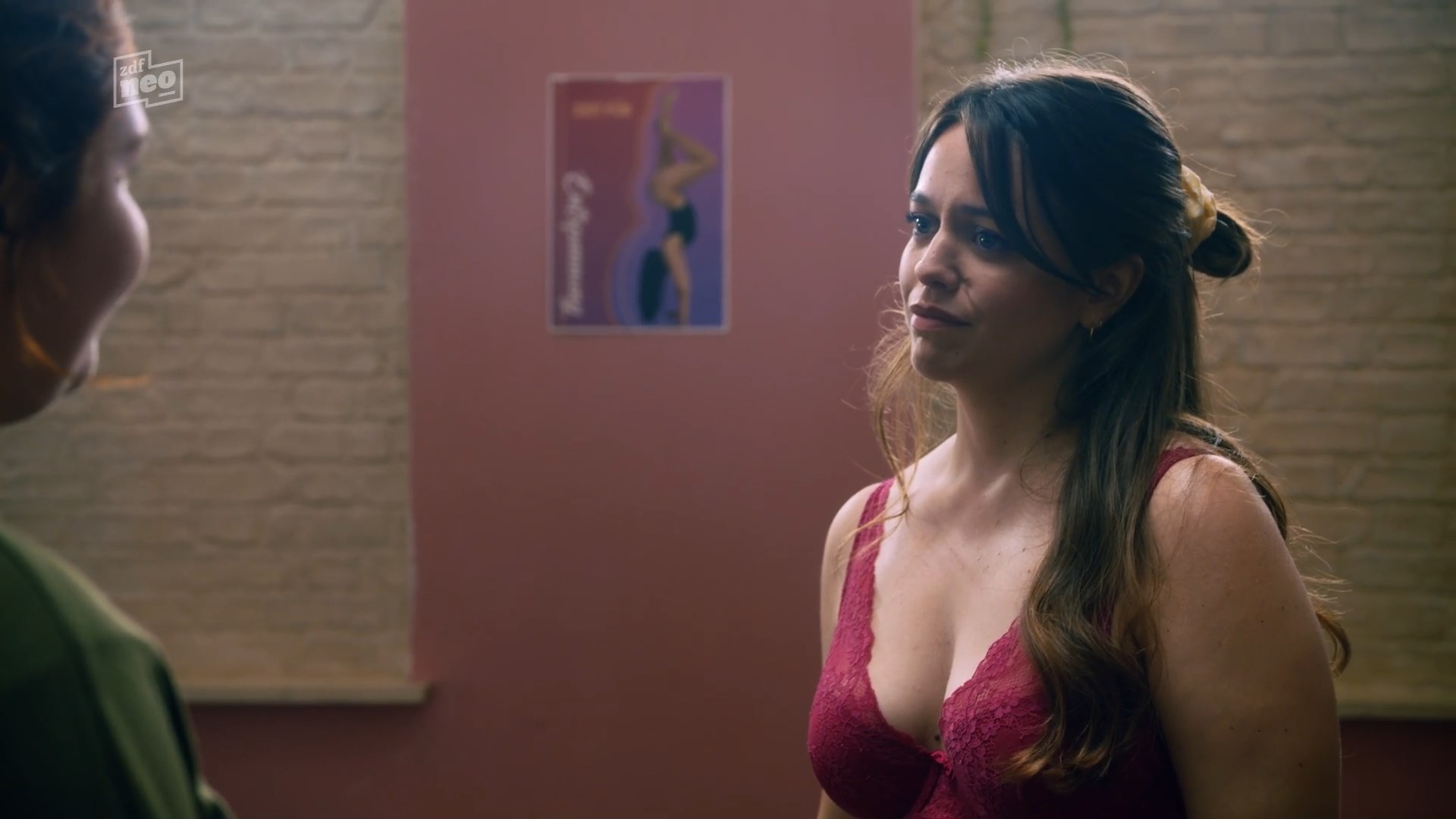 Lotte Becker sexy – Pumpen s01e04 (2024)