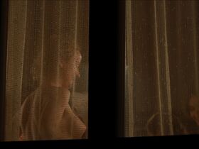 Eliska Krenková sexy – We Have Never Been Modern (Úsvit) (2023)