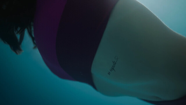 Sara Ali Khan sexy – Murder Mubarak (2024)