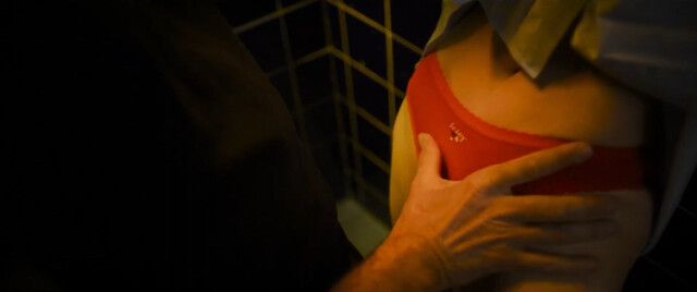 Jana Bernásková nude – Jak prezit sveho muze (2023)