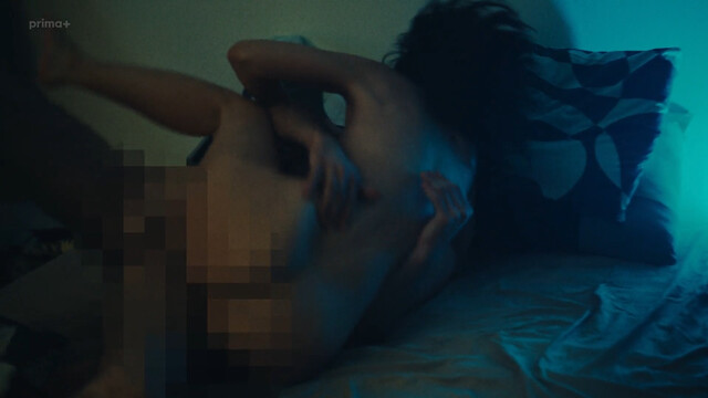 Petra Horváthová sexy – Banáni s01e02 (2023)