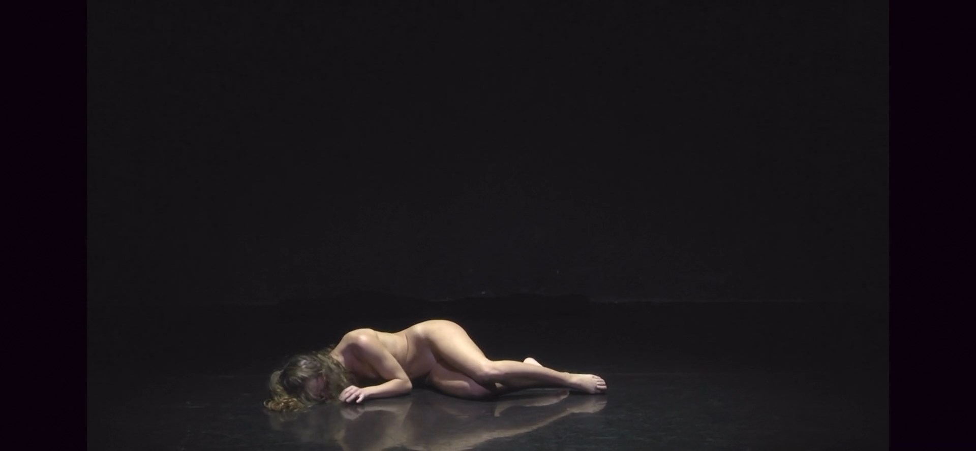 Tiffany Mc Swaker nude – M A Ï E U T I C S (2022)