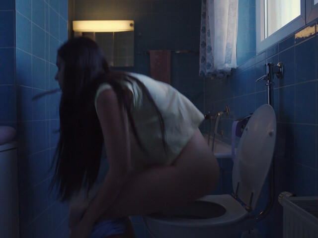 Bayan Layla nude – Elaha (2023)