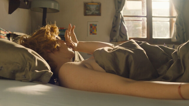 Vica Kerekes sexy – Love on the Spikes (Láska na spickách) (2021)