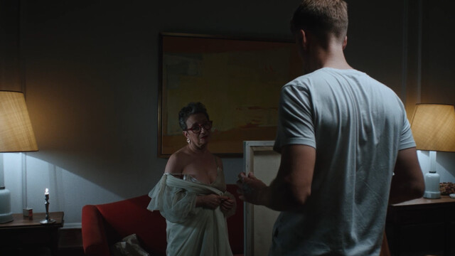 Ina-Miriam Rosenbaum sexy – Darling (2020)