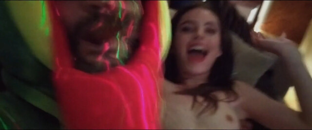 Olga Kurylenko nude – Of Money and Blood (D'Argent Et De Sang) s01e03e05e07e09e12 (2023)