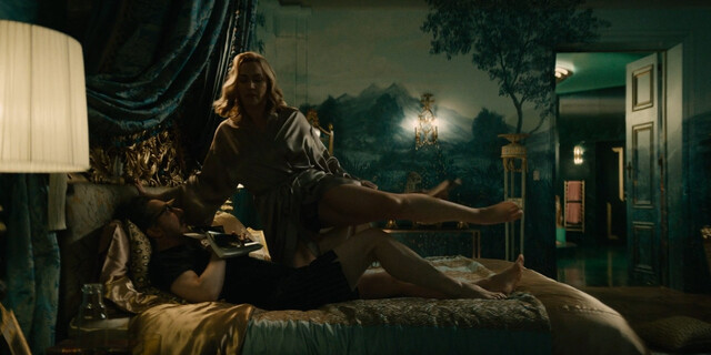 Kate Winslet sexy – The Regime s01e02 (2024)