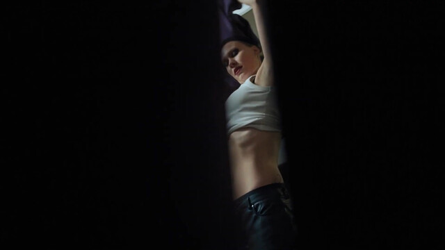 Mariya Stolyarova sexy – Izgoy s02e02 (2024)