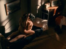 Sayora Safari nude – Vernut lyuboy tsenoy s01e04 (2024)