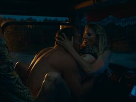 Sonia Roszczuk nude – Tata (2022)