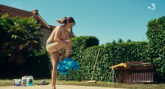 Christine Gautier nude – Martingale (2023)