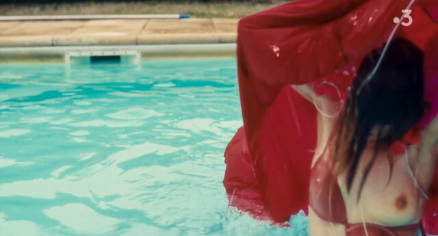 Christine Gautier nude – Martingale (2023)