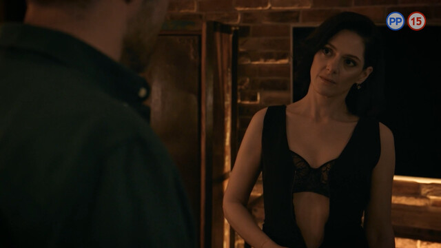 Klára Issová nude – Treason (Zrada) s01e01-05 (2024)