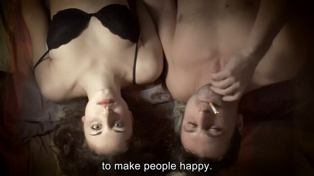 Cecilia Bertozzi sexy – One More Cigarette (Un’altra sigaretta) (2016)