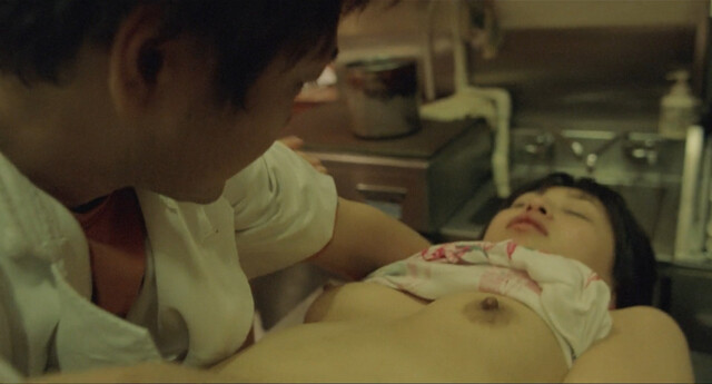 Konatsu nude – Bitter Sweet (Nôkô furin torareta onna) (2004)