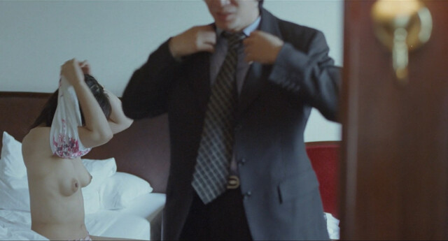 Konatsu nude – Bitter Sweet (Nôkô furin torareta onna) (2004)