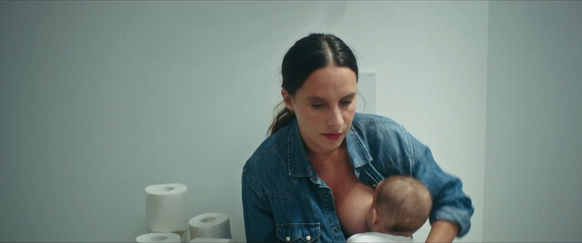 Lisa Blum ( Lisa Strode) nude – Milkshake (2023)