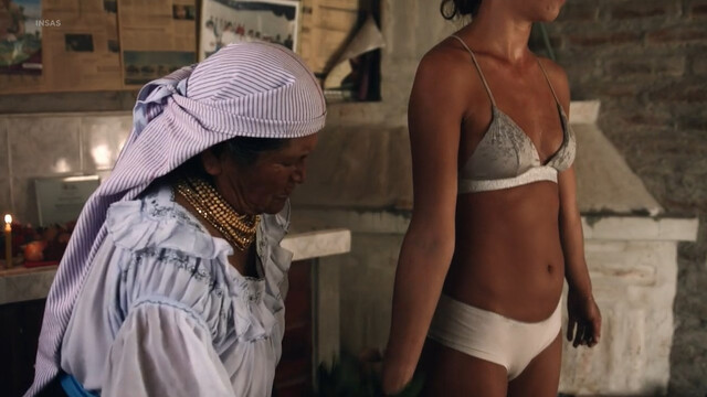 Marine Jasquet sexy – Kay Pacha (2019)