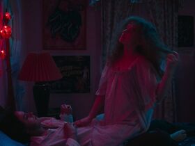 Kathryn Newton sexy – Lisa Frankenstein (2024)