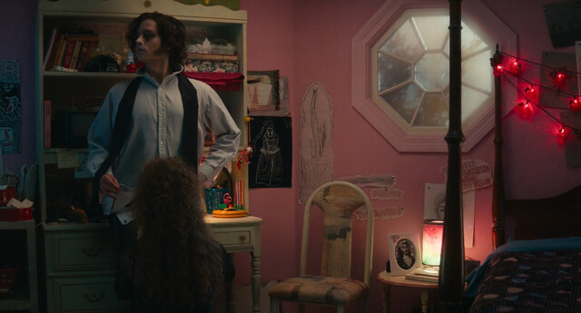 Kathryn Newton sexy – Lisa Frankenstein (2024)