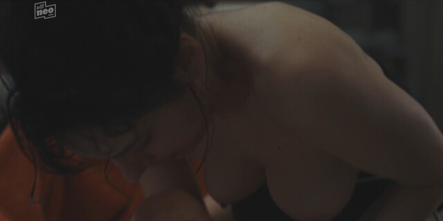 Sylvana Seddig nude – PUSH s01e02 (2024)