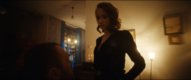 Nadezda Zaricheva sexy – Krasnyy 5 s01e01e03 (2024)