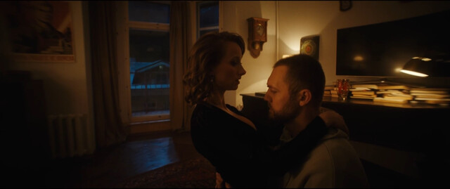 Nadezda Zaricheva sexy – Krasnyy 5 s01e01e03 (2024)