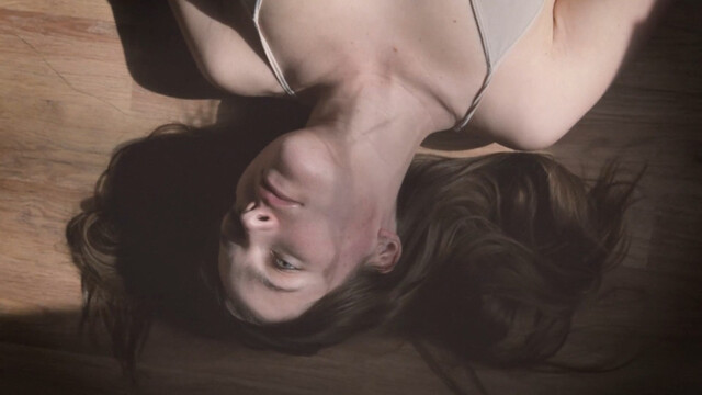 Hannah Ciprian sexy – In Absentia (2020)