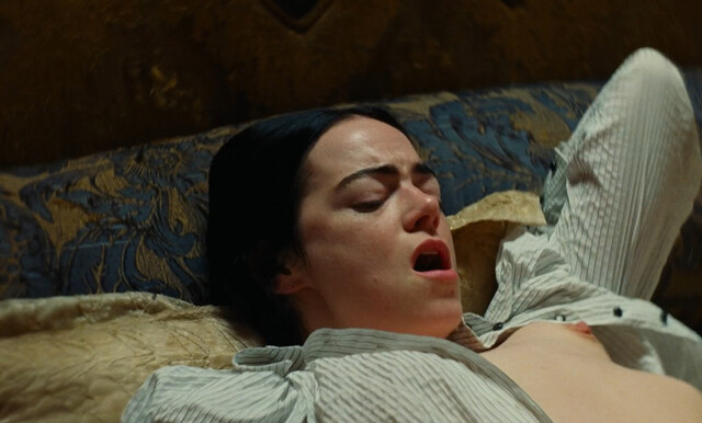 Emma Stone nude – Poor Things (2023)