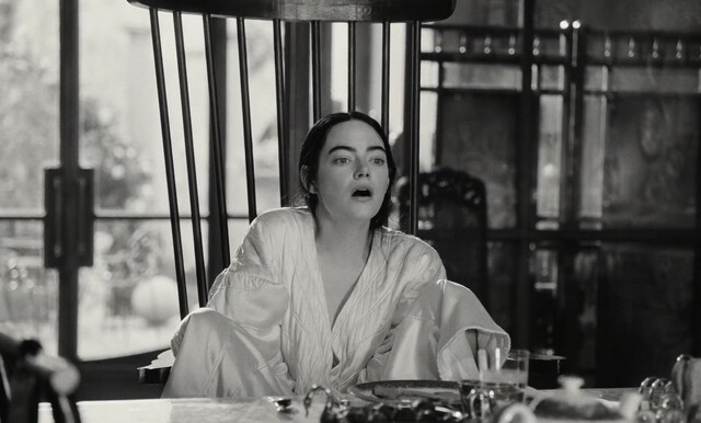 Emma Stone nude – Poor Things (2023)