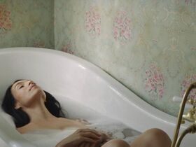 Isabel Cueva sexy – Angel Baby (2023)