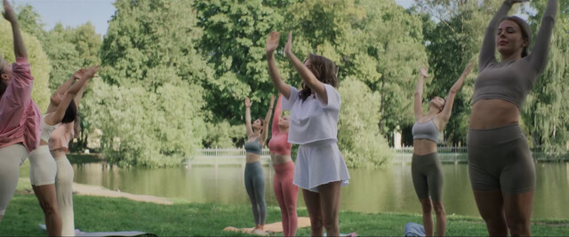 Aglaya Tarasova sexy – Sasha i Piter s01e04 (2024)