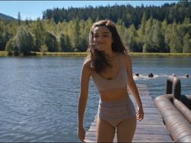 Rachel Zegler sexy – The Hunger Games The Ballad of Songbirds & Snakes (2023)