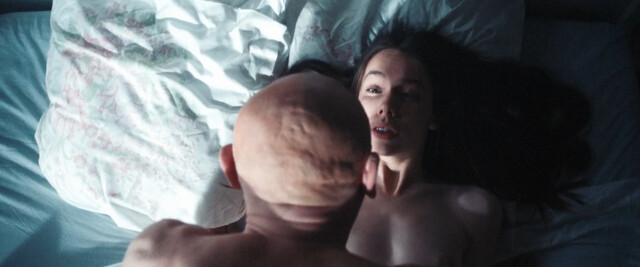 Kim Higelin nude – Le consentement (2023)